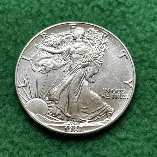 1987 American Silver Eagle - BU .999 Silver - Worth a Look!! 👀
