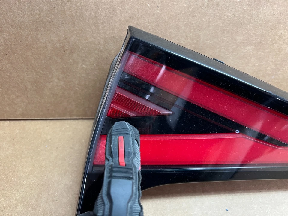 OEM 2023 2024 KIA SPORTAGE LUCES TRASERAS LED ESTILO PUERTA LEVADIZA CONJUNTO MONTADO ¡BONITO!! Foto 4 de 4