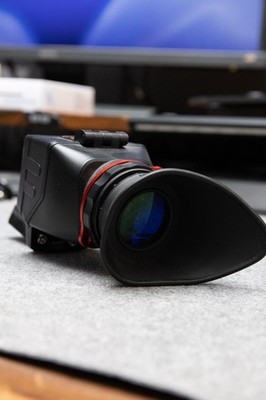 Kamerar QV-1 LCD Viewfinder Sucherlupe mit Baseplate