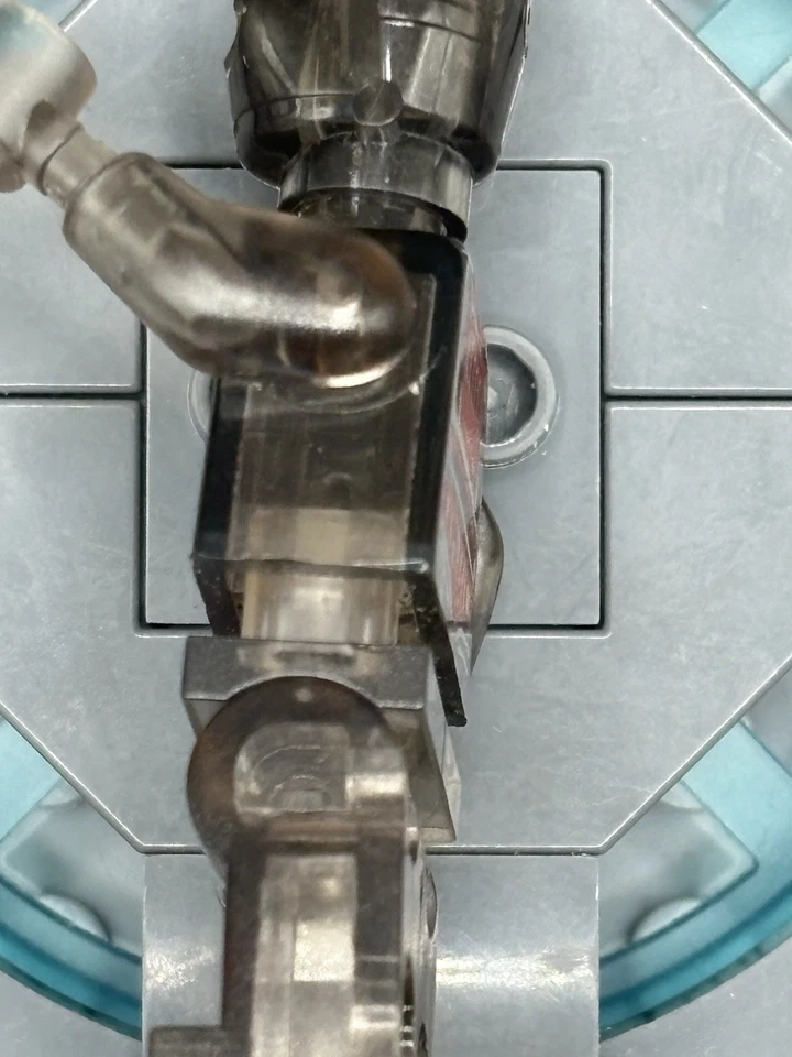 LEGO Starwars Rare C-3PO Minifigure - Image 3 of 4