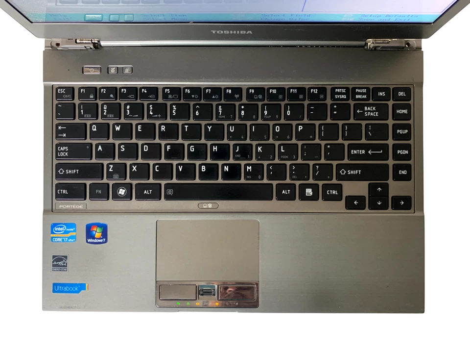 Лот из 4 - Toshiba Ultrabook Intel Core i7, i5, 8GB/4GB RAM - Изображение 4 из 4