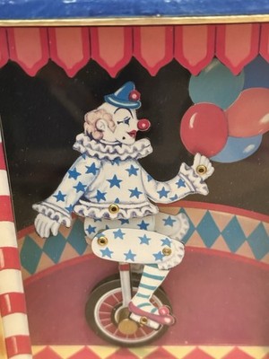 70's Pierrot de Pierre Dancing Clown Music Box Koji Murai READ