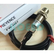 1PCS NEW KEYENCE FW-H07 Ultrasonic Distance Measuring Sensor