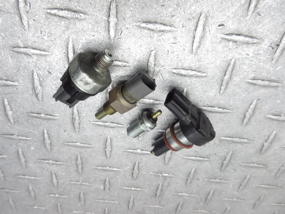 Lote de 14-17 Honda CTX700 CTX700N 2014 sensor aceite neutro temperatura neutra ralentí Foto 3 de 4