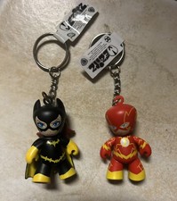 Mezco Mez-itz DC Universe Keychains BATGIRL & THE FLASH Adjustable Figures