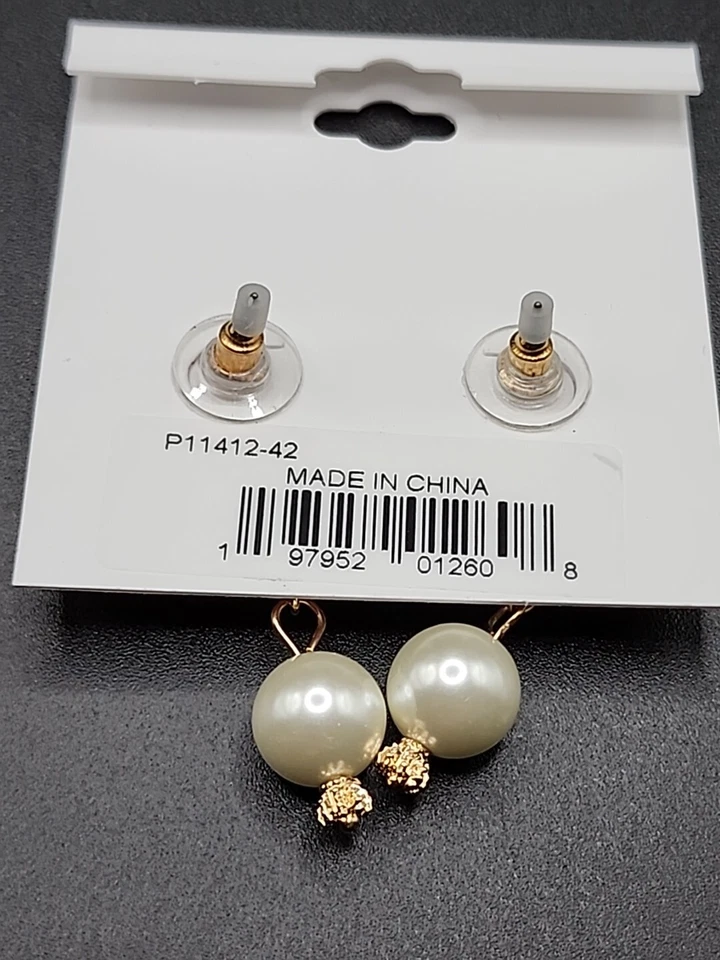 Juicy Couture Gold tone Pearl Heart With Logo Dangle Statement Earrings New - Image 4 of 4