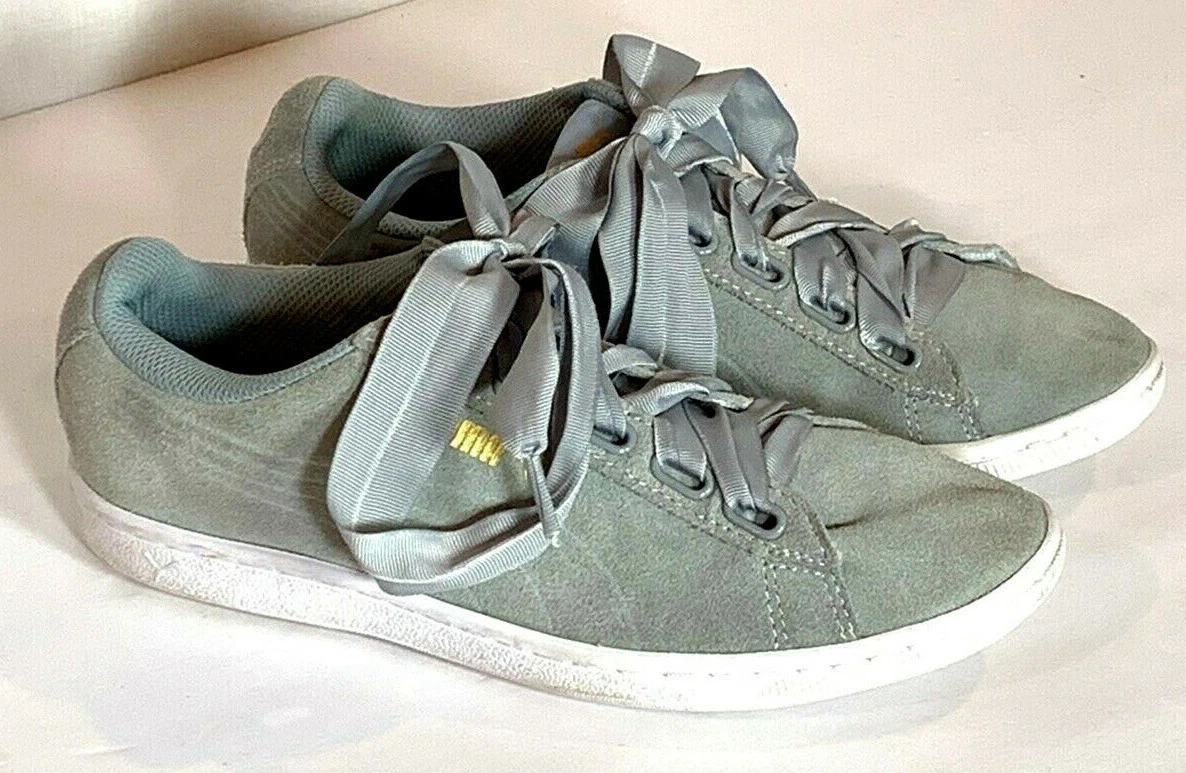 Scarpe da ginnastica da donna grigio pelle scamosciata Puma Vikky a nastro taglia 8 5