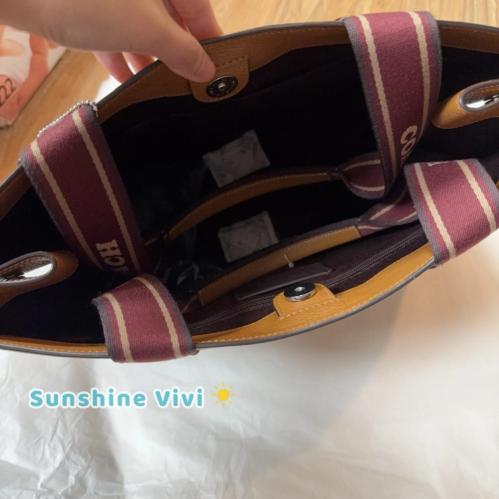 Borsa Coach grande Smith nuova con etichette in pelle di ciottoli CM716 penny multi marrone