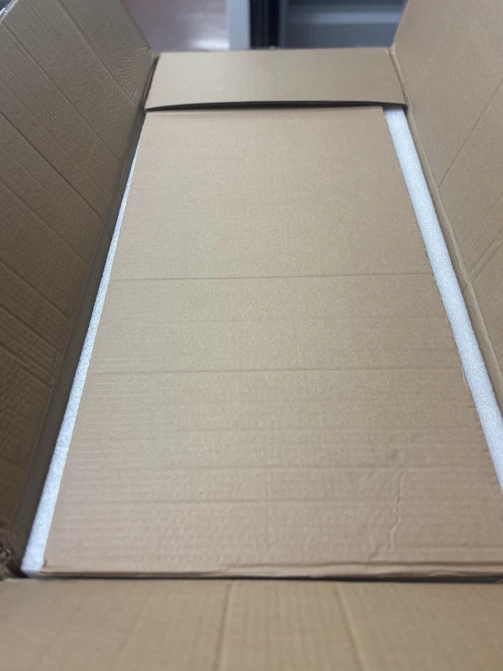 Figura Deadpool Media Escala NECA #64/390–Inspeccionada Como Nueva – Rara Coleccionable Marvel Foto 4 de 4