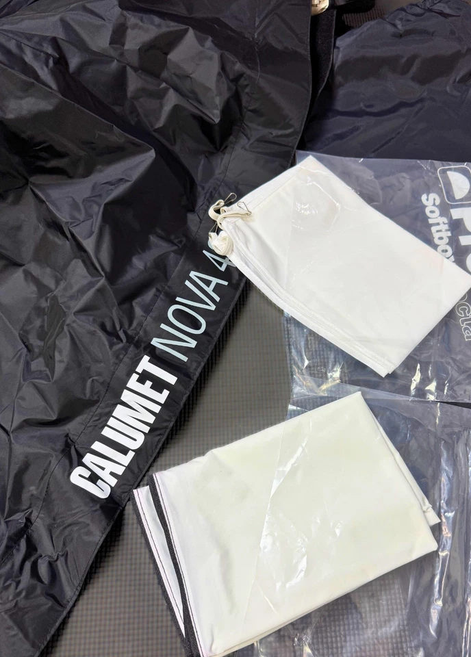 Profoto RFi 3′ Octa Softbox 90cm w/ Inner & Outer Diffusers -Excellent Condition - Image 3 of 4