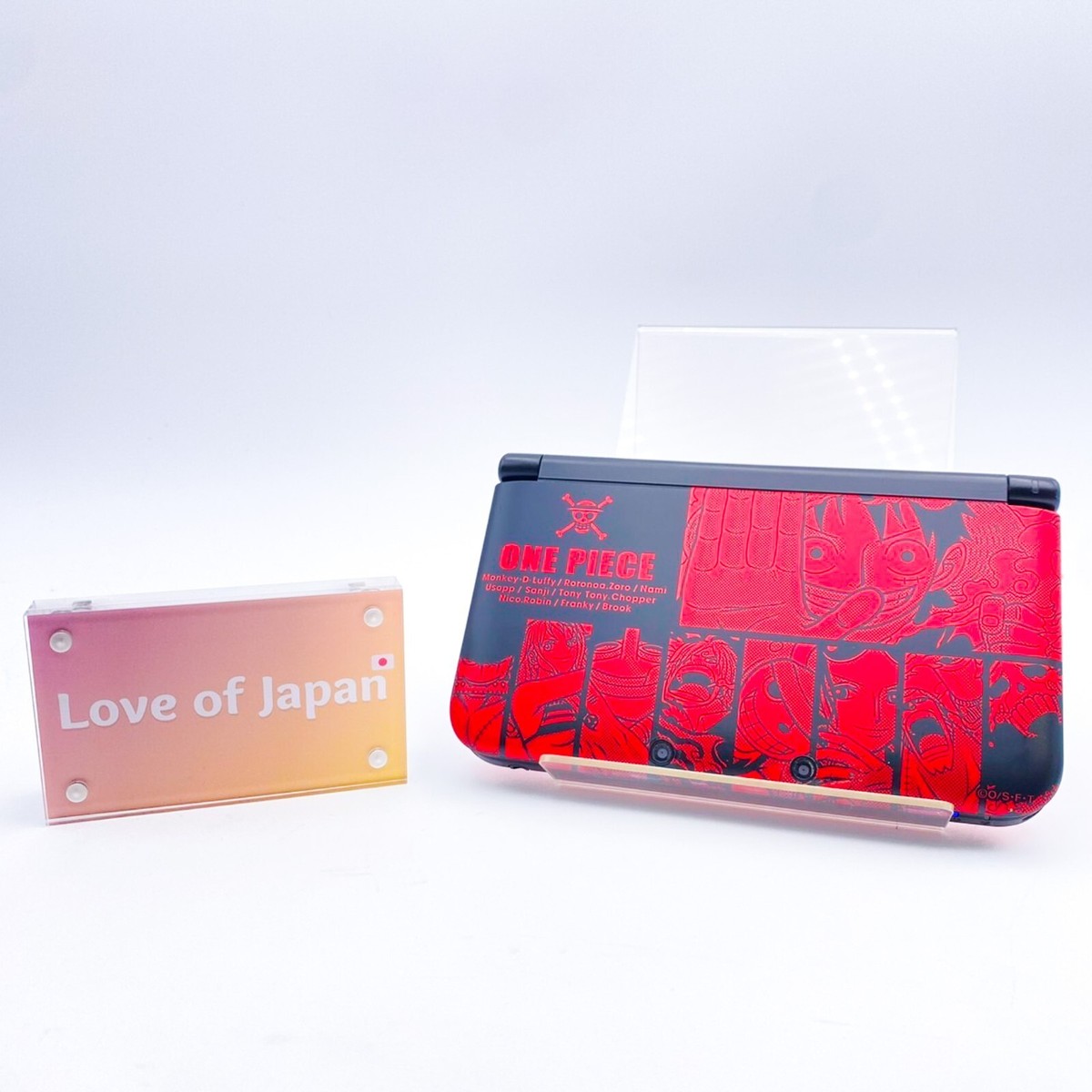 NINTENDO ３DS LL ワンピース　STRAW HAT CREW Nintendo 3DS LL One Piece Unlimited World R Luffy Red ver. w