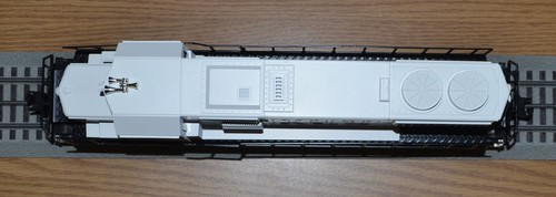 NEW Lionel 6-18812 Kansas City Southern KCS GP-38 Diesel Locomotive - VIDEO - Picture 11 of 15
