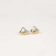 14K Gold Seashell Stud Earrings, Dainty Shell Earrings, Gold Shell Studs, Tiny
