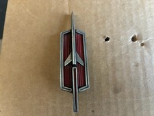 Oldsmobile Hubcap Wheel Cover Hub Cap Center Emblem Oem Used Red 407899 Oldsmobile Hubcap Wheel Cover Hub Cap Center Emblem Oem Used Red 407899