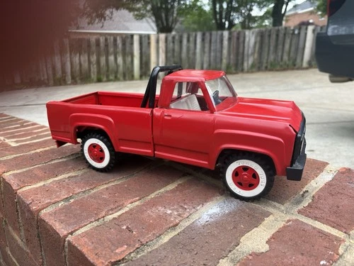 Vintage Tonka Red Dodge Pickup Truck Pressed Steel