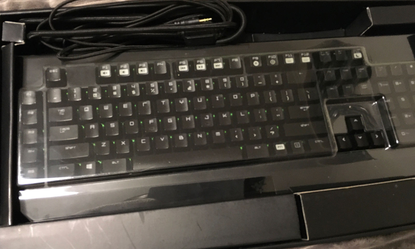 Keyboard Razer RZ03-00384600-R3U1 BlackWidow Ultimate Keyboard Cable USB Gaming