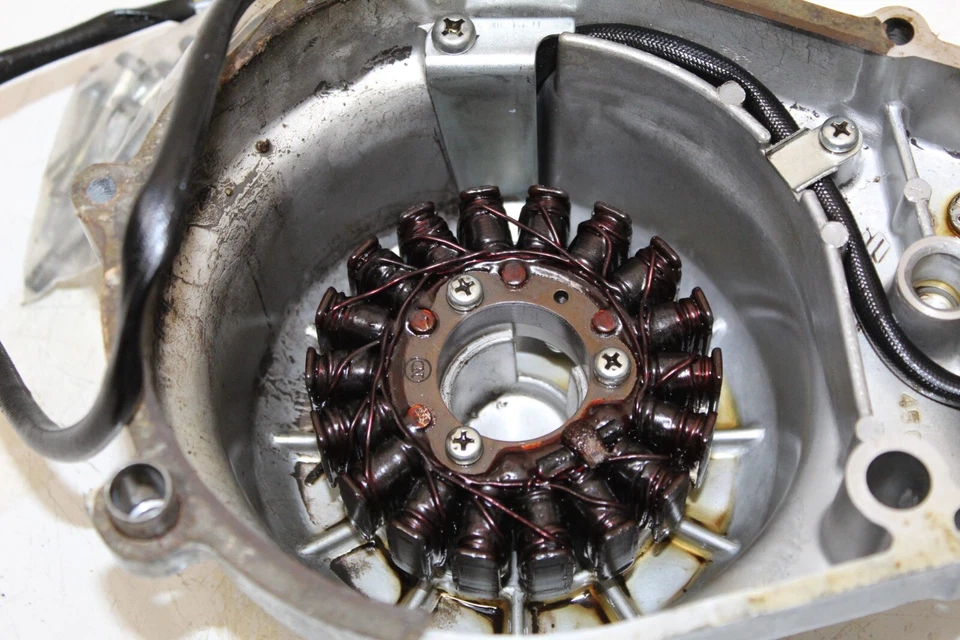 Suzuki GS850G 1981 OEM generador de estator alternador cubierta magnética Foto 2 de 4