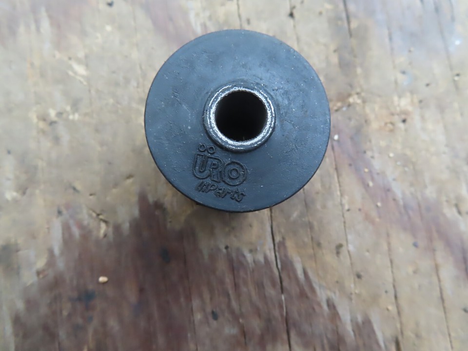 Volvo 240 740 760 780 940 Alternator Mount Power steering Bushing bracket 463909 eBay