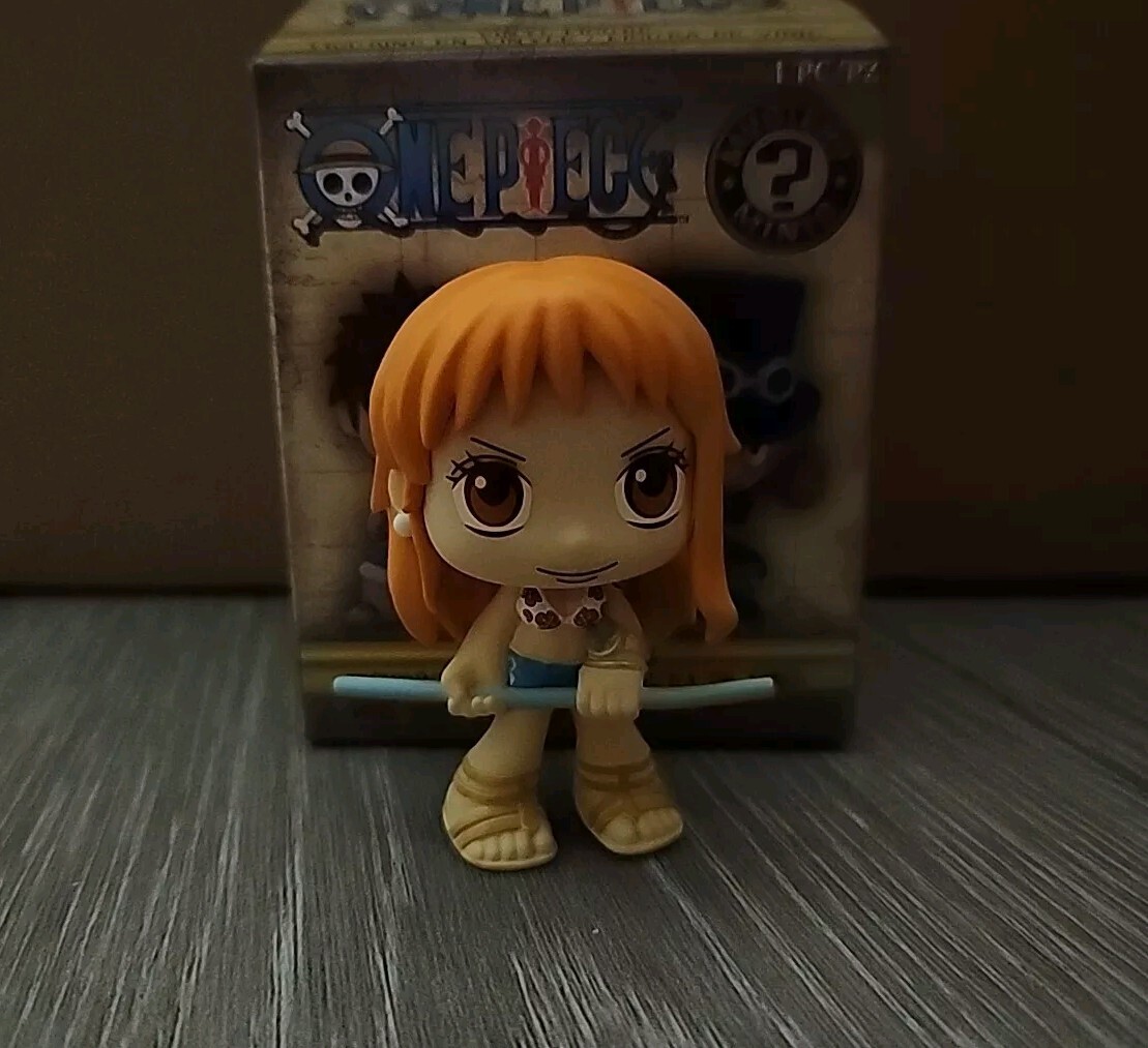 One Piece Series Nami Vinyl Figure Funko Mystery Minis RARE