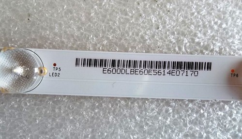 (1) Vizio led strip E600DLB013-005 for model E600i-B3 from stock merchandise - Picture 3 of 4