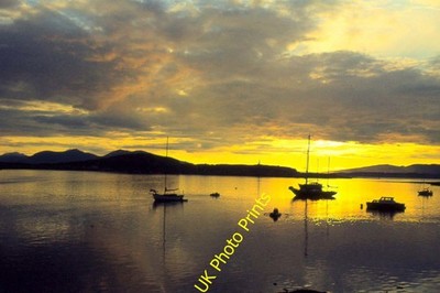 Foto 6x4 Oban Bay Oban\/NM8630 Als die Sonne hinter der Insel Kerr untergeht um 1966