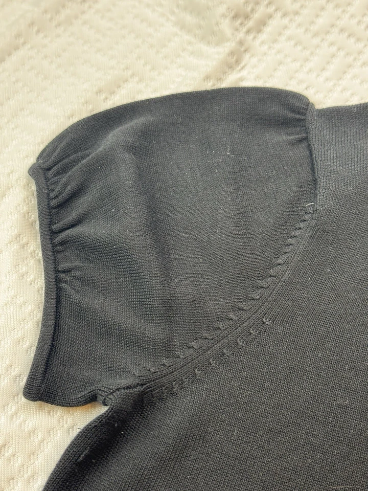 Suéter Top Brooks Brothers Negro Manga Corta Abullonada Cerradura Seda Talla M Foto 4 de 4