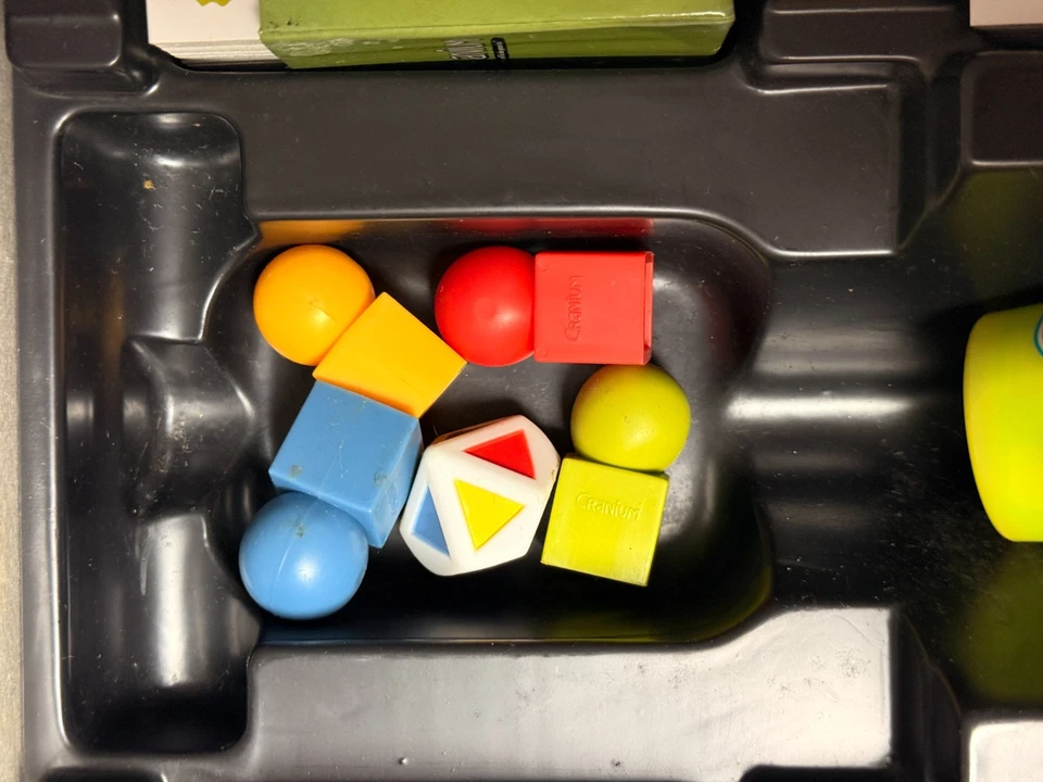 Cranium Hasbro Brettspiel 2011 Spiel Mit neuer Knete Familienspiel vollständig - Bild 3 von 4