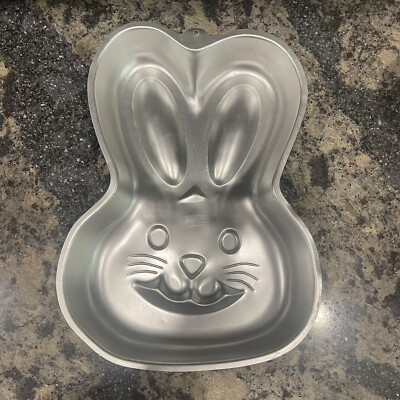 Wilton 1992 Bunny Rabbit Birthday Easter Easy 123 Cake Pan Tin Mold Cake Baking