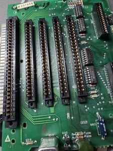 Carte Mère Atari 520/1040 STE Pour Pièces – Défaut Puces Manquantes