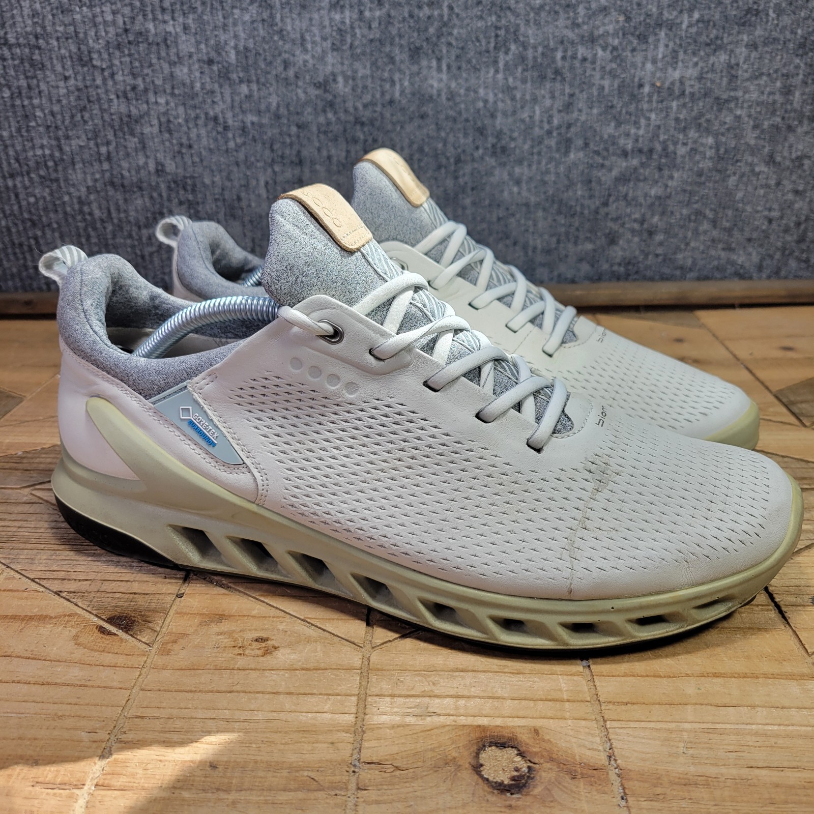 Ecco Golf Biom Cool Pro Golf Mens 10  EU44 - White Gray Athl