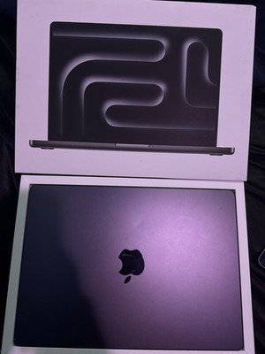 apple MacBook, space black, 14in, used - really good
