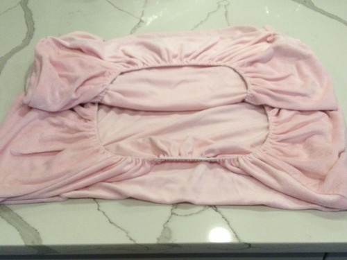 AMERICAN BABY CO. Soft Chenille Pink Full Size Crib Fitted Sheet. Excellent Cond - 第 1/6 張圖片