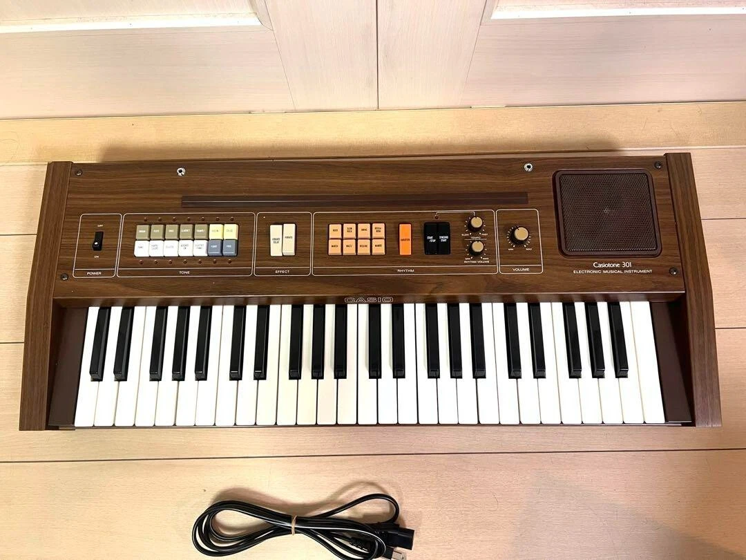 Vintage Casio Casiotone 301 Analog synthesizer Drum Machine Used