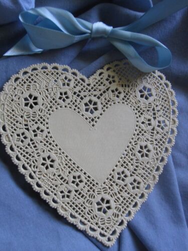 10 pcs ๐ 6" INCH LACE HEART vtg deep OFF WHITE IVORY PAPER DOILY CRAFT CARD
