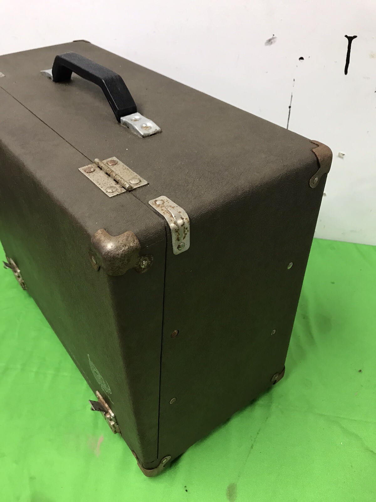 GunHo Gun Shooters Range Box Pistol Case Vintage 18"x13"81/2" No Keys eBay