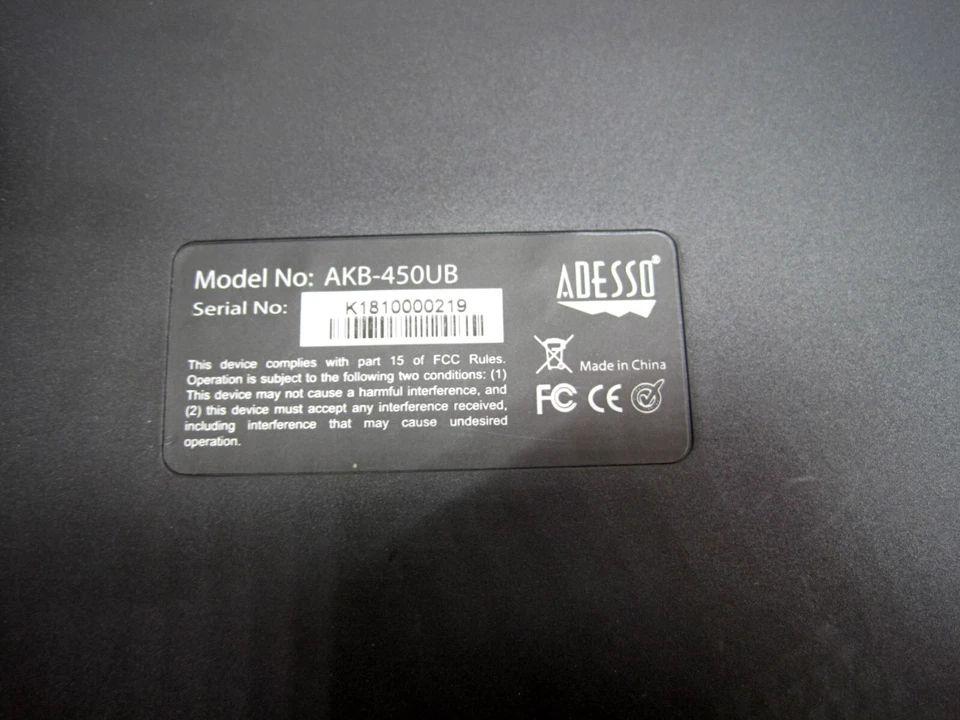 Adesso AKB-450UB Tru-Form Ergonomic Touchpad Keyboard USB 450 Black - Image 2 of 4