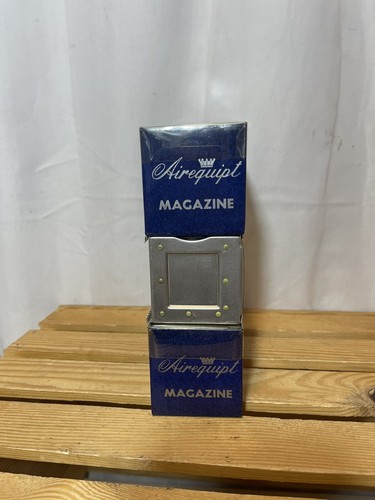 Vintage 3 New/Old Stock Airequipt Automatic Slide Magazines for 2" x 2" Slides - Picture 4 of 8