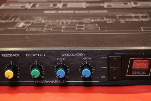 USED Roland SDE-2500 Digital Delay Rack Effect Vintage from Japan U1931 230721 - Picture 4 of 12