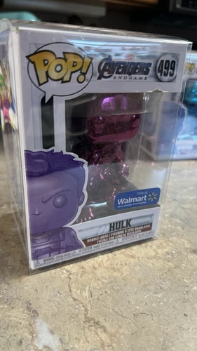 Funko POP! Marvel Studios HULK Purple Chrome #499 BX5
