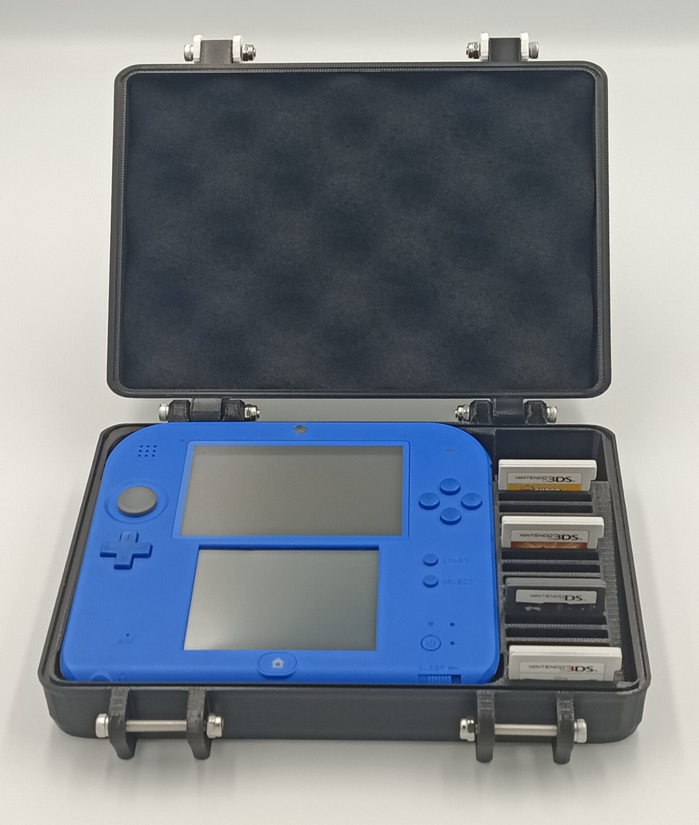 DSとソフト、充電器、ケース Nintendo 2DS Protective Carrying Case -Holds Original DS 3DS
