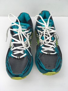 brooks teal shoes