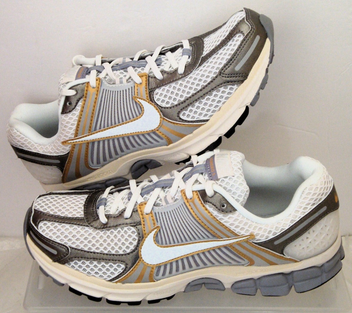 Nike Air Zoom Vomero 5 Platinum Bronze Mens US Size 10 UK 9
