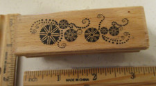 FLOWERS AND PAISLEY BORDER MW RUBBER STAMP- HAMPTON ART