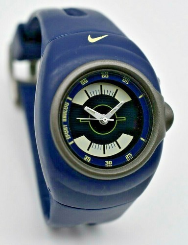 NIKE Sport Analog Cross Training 