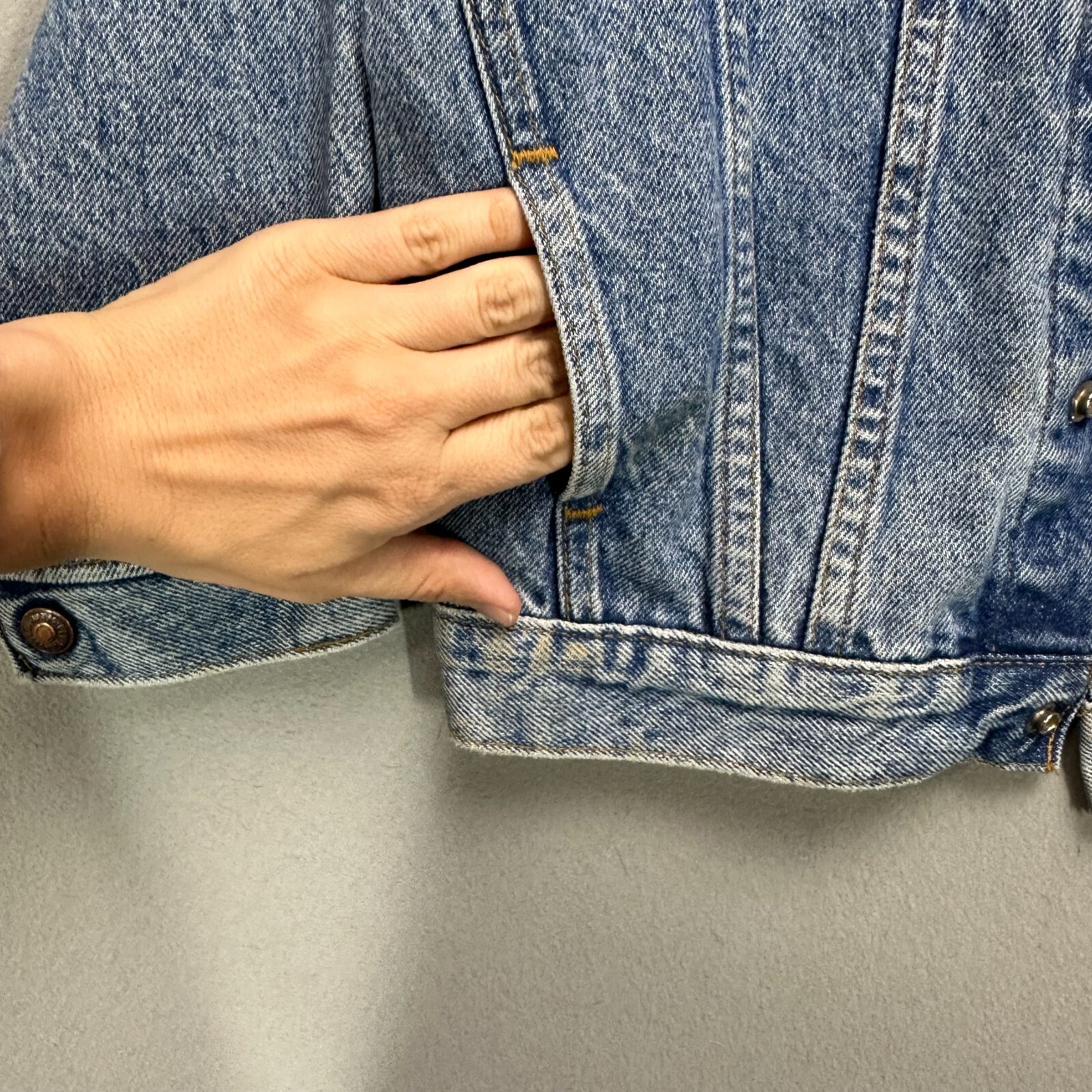 Picture 4 of 15