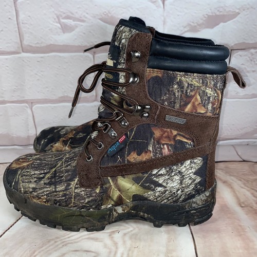 Womens boots sz 8.5 Aqua Plus 