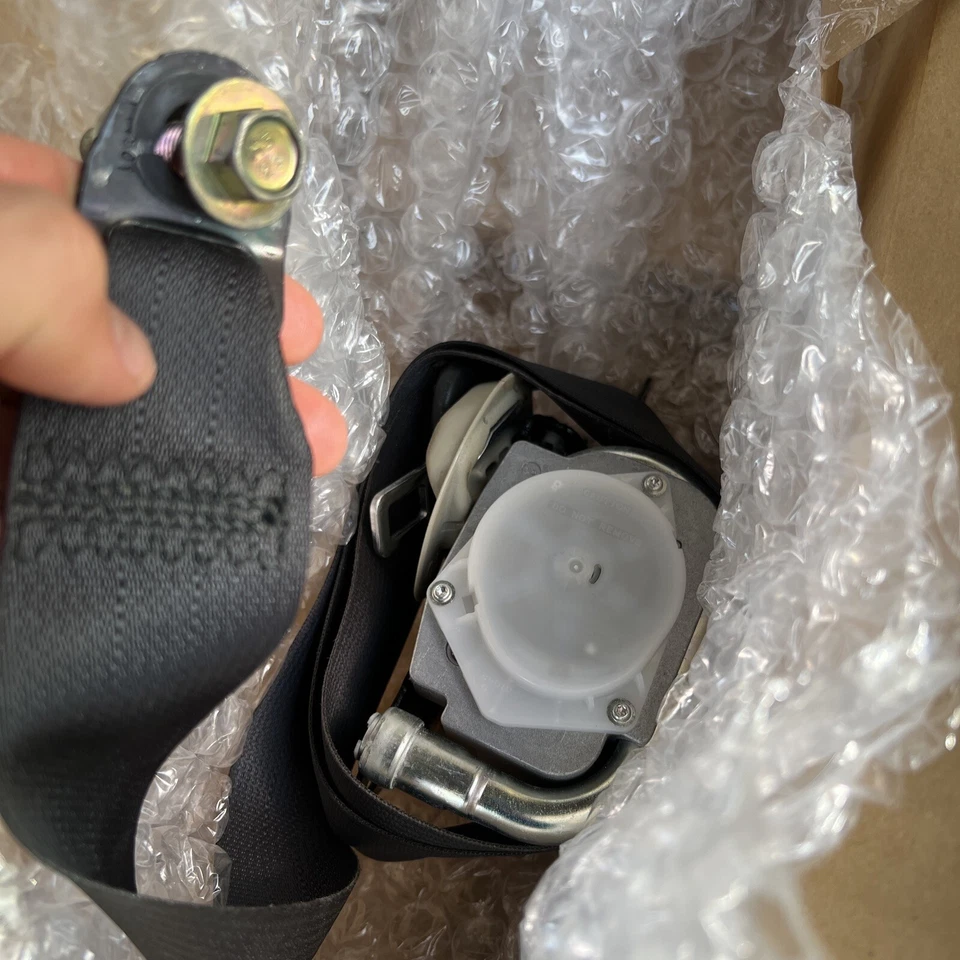 INFINITI EX35 2010-2011 RETRACTOR CINTURÓN SEGURIDAD DELANTERO IZQUIERDO LADO CONDUCTOR F+S Foto 2 de 4