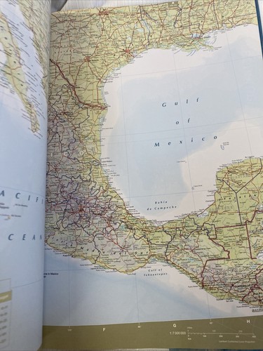 Collins World Atlas 2001 Printed Italy Hardcover Book - Picture 3 of 11