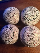 Aero Quantums enhanced grip Size 4