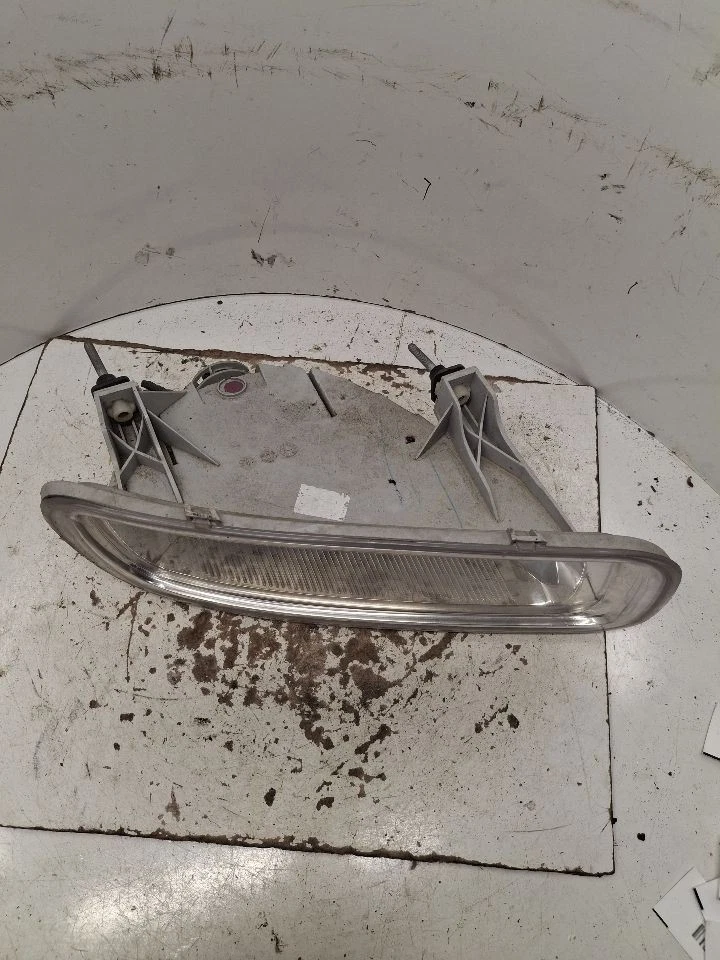 Luz antiniebla de esquina/estacionamiento para pasajeros para camioneta Ford F150 06-10 143387 Foto 2 de 4